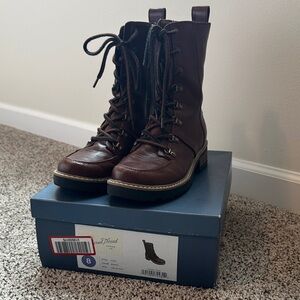 Universal Thread Dark Brown Leather Boots